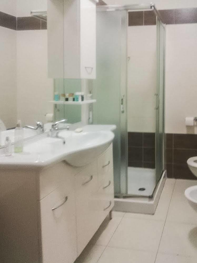 Parri, Bologna By Short Holidays Apartment Ngoại thất bức ảnh